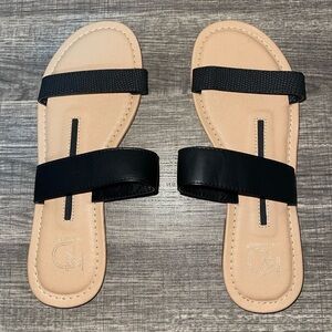 New Directions Catie Sandals Size 7.5